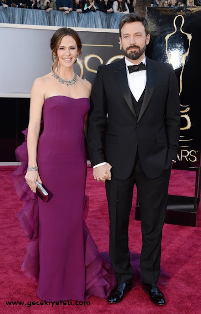 2013 Oscar ödülleri kırmızı halı gece elbiseleri