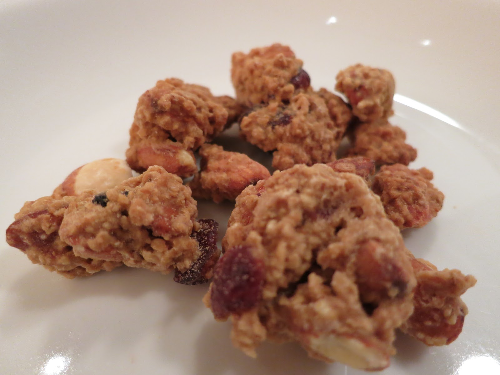 The Veracious Vegan Snackle Mouth Granola Nut Clusters