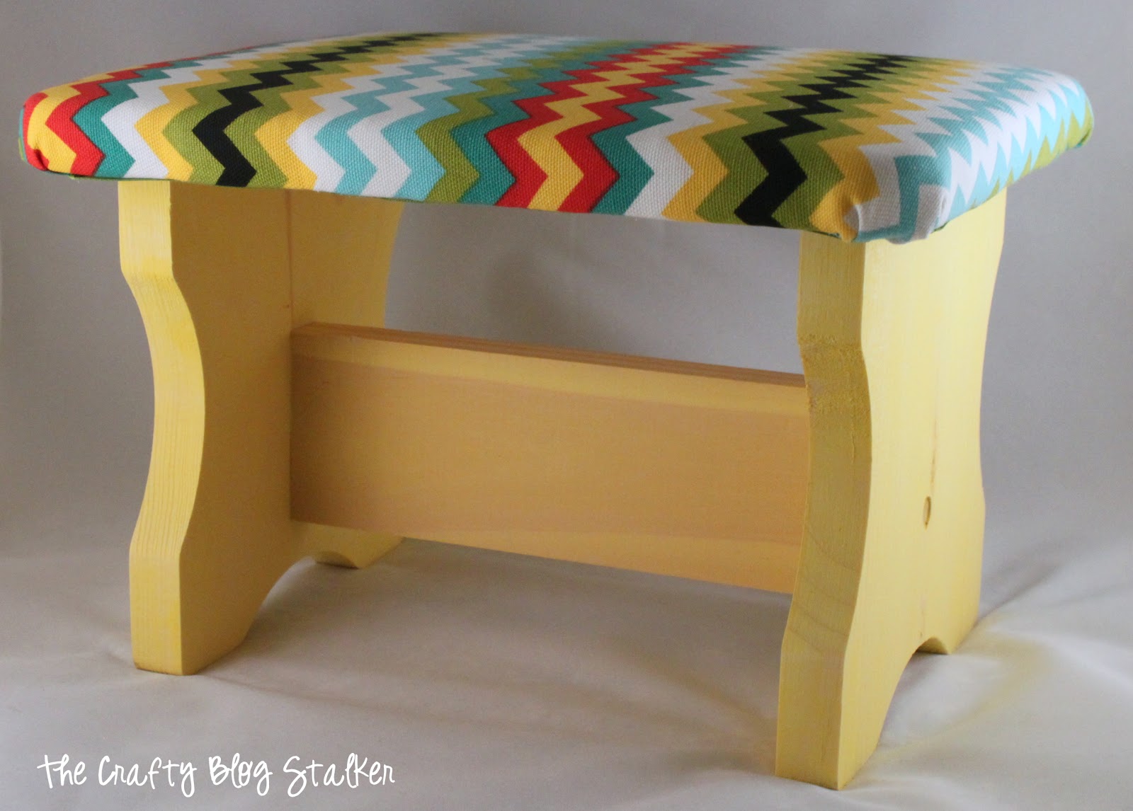 DIY Chevron Foot Rest The Crafty Blog Stalker