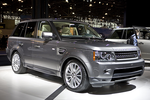 look at some Range Rover Sport images