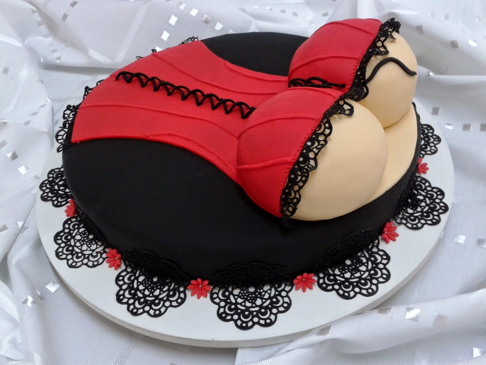 Myrtille Doces Bolo Sexy