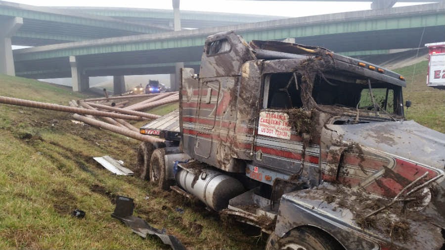 MEC&F Expert Engineers SEMITRUCK WRECKS ON I459 AT I20 IN