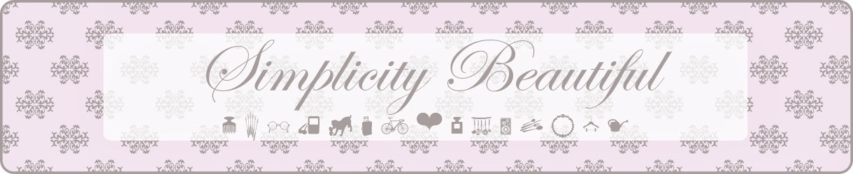 Simplicity Beautiful Blog // Style Beauty Books Music