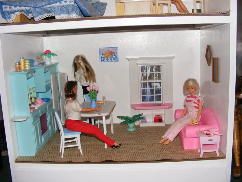 Barbie Doll,Cute Barbie Doll,Barbie Doll Ppics: Barbie Doll House furniture