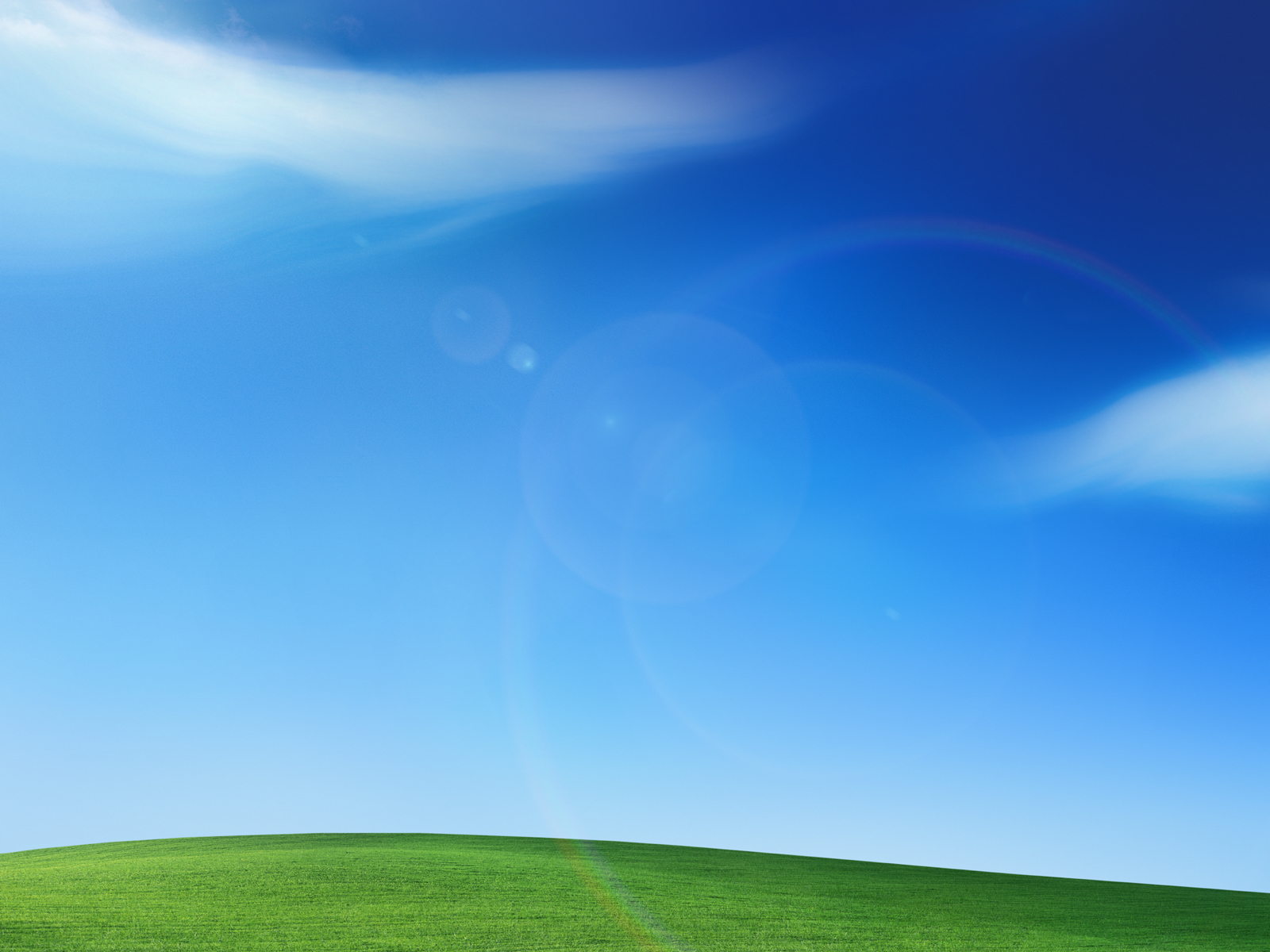 http://3.bp.blogspot.com/-YkWM3kSb5vg/T-1nvb17NLI/AAAAAAAAByw/j-TbeafDMW0/s1600/Windows+XP+Wallpapers.jpg