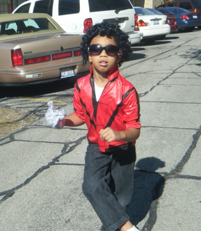 Furious parents slam  for selling Michael Jackson costumes for  children