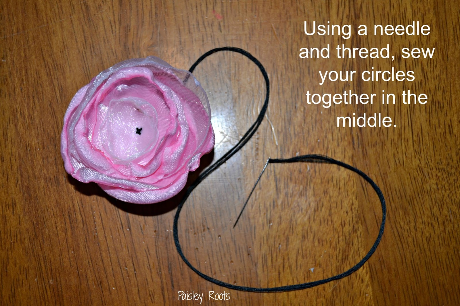 Flower Hairbow Tutorial by Paisley Roots | Mabey She Made It | #flower #hairbow #tutorial #diy #hairaccessories