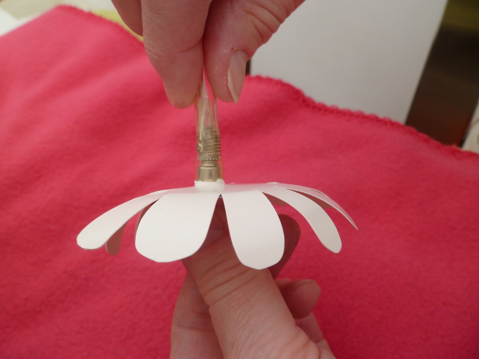 Susan Pinner HOW TO MAKE AN IKEA STRANNE FLOWER LIGHT