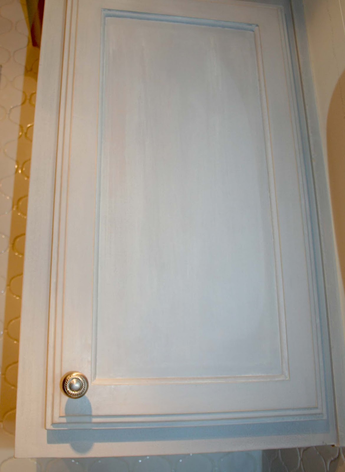 Rhonda J's Shoppes Transformation Tuesday Chalk Paint® Paris Grey