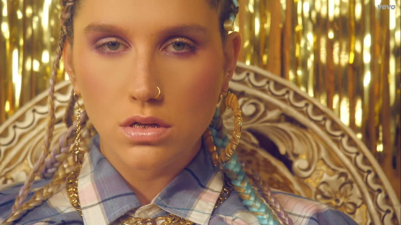 Ke$ha Warrior Deluxe Version Zip