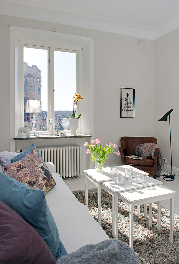 Bizim Evin Hanımı Küçük Mutlu Ev