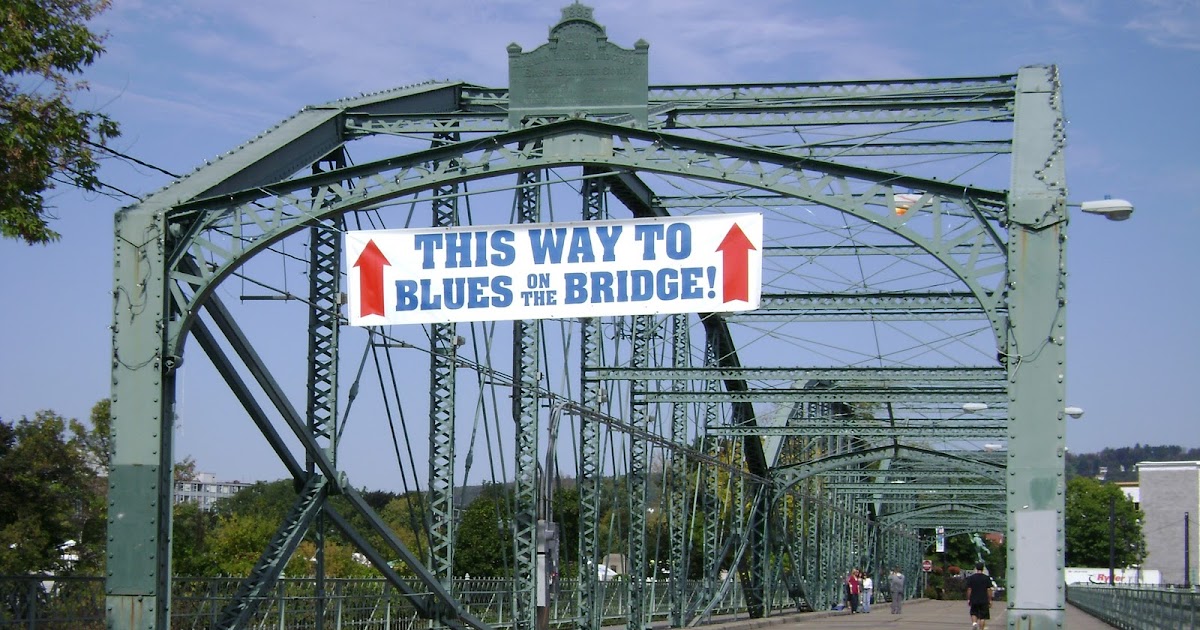 Ramblin' with AM Blues on the Bridge