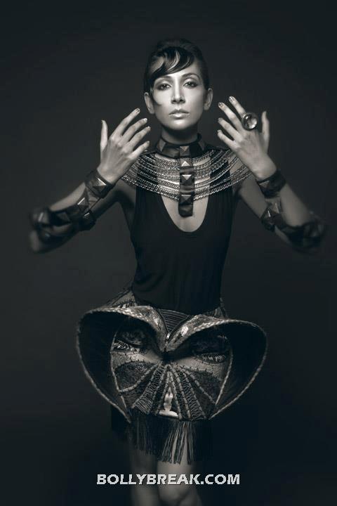 Monica Dogra Black & White Scan Filmfare - Monica Dogra Filmfare June 2012 Scans - Black & White