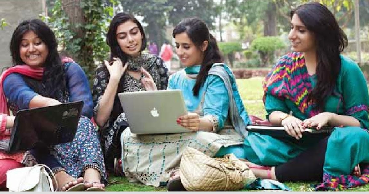 Educational Blog Life at kinnaird College for women Lahore