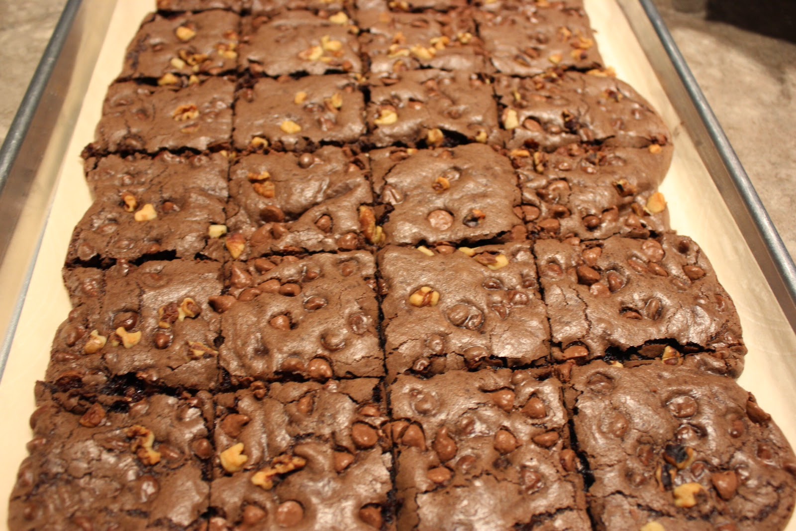 Sisters Luv 2 Cook Chocolate Brownie Bark