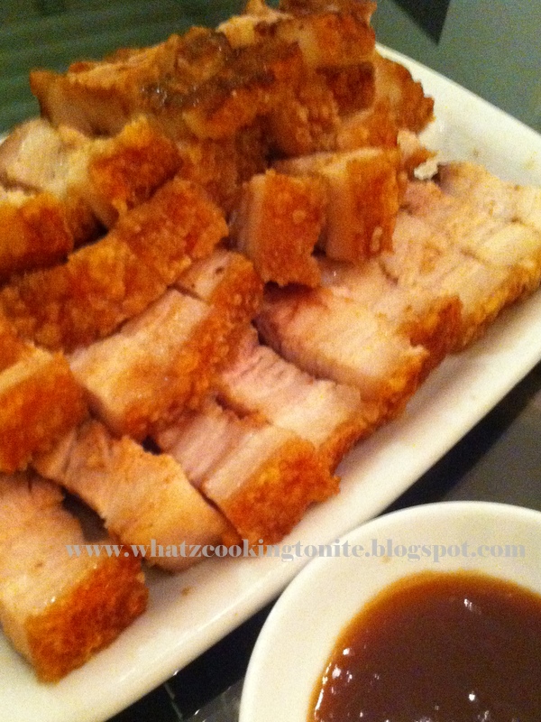 What's Cooking Tonight Crispy Roast Pork Belly (烧肉)