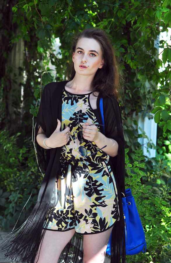 Zwiewny woal i spaghetti... kimono na lato: