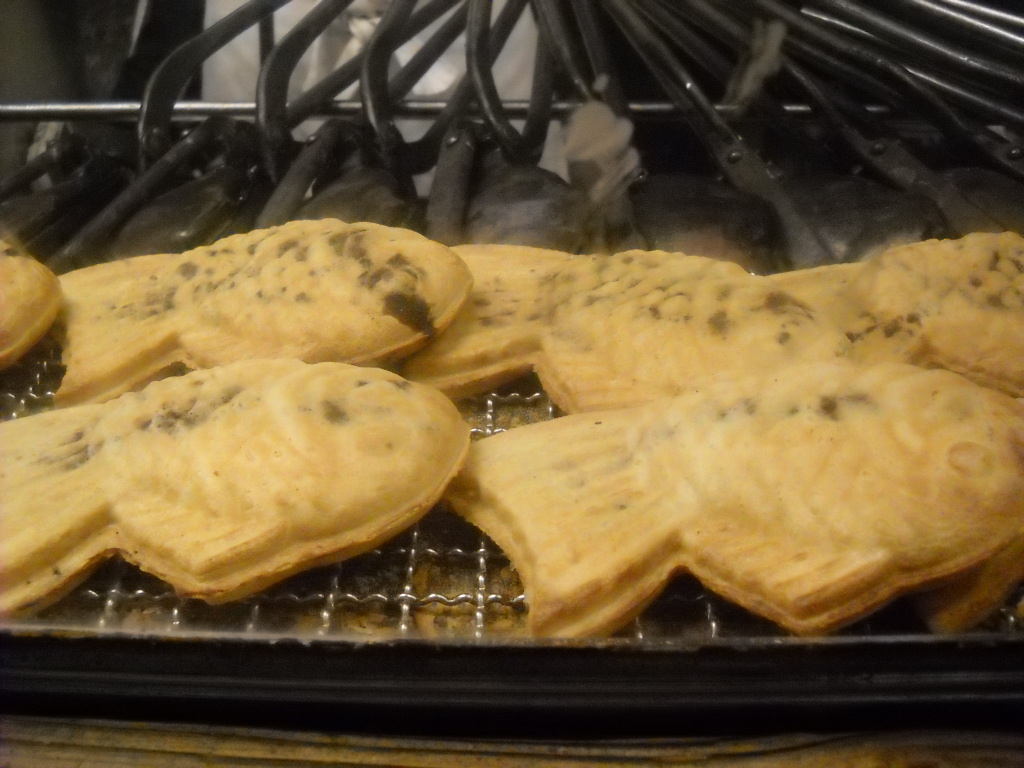 Daily Glimpses Of Japan Taiyaki Japanese FishShaped Dessert