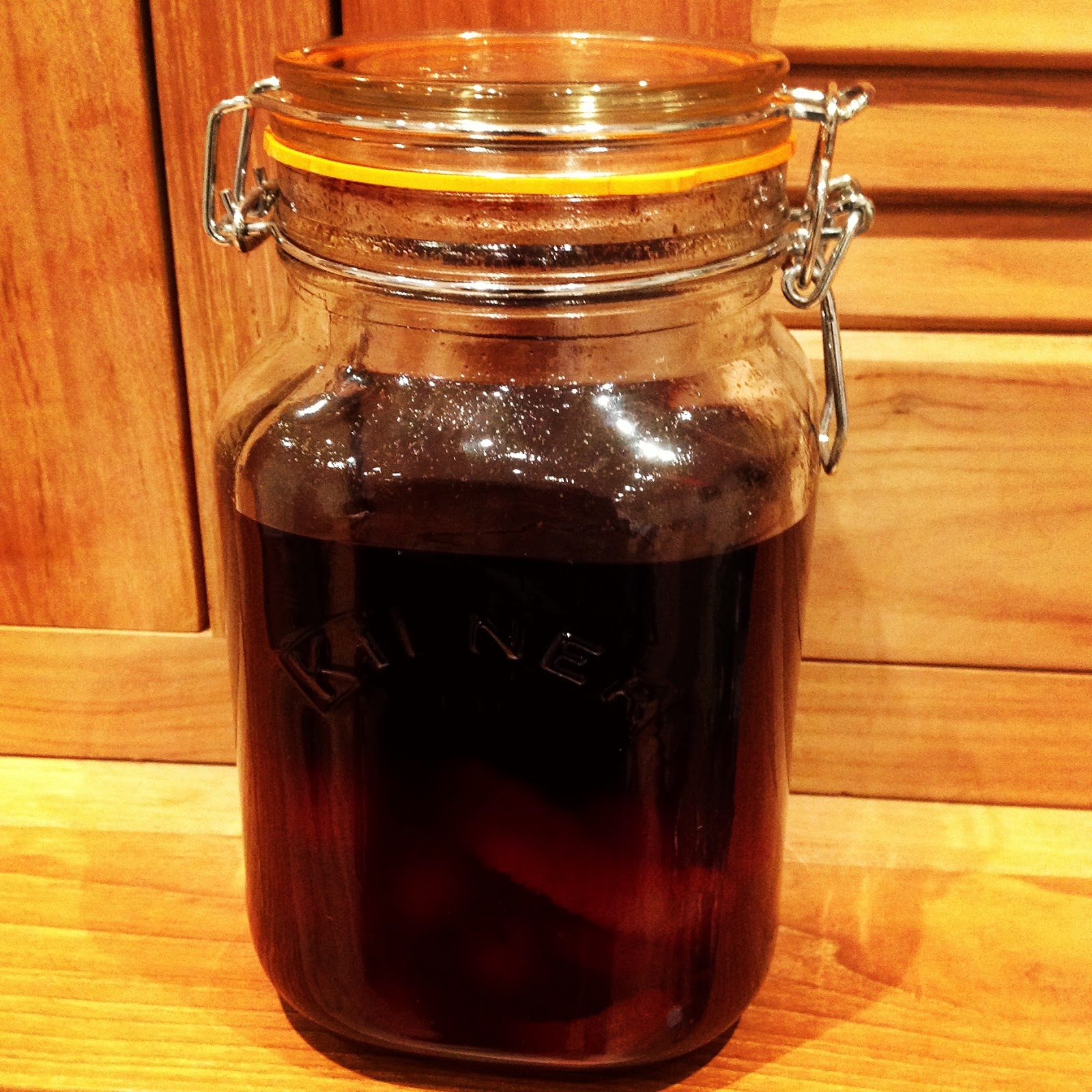 Eat Slurp Burp Damson Vodka