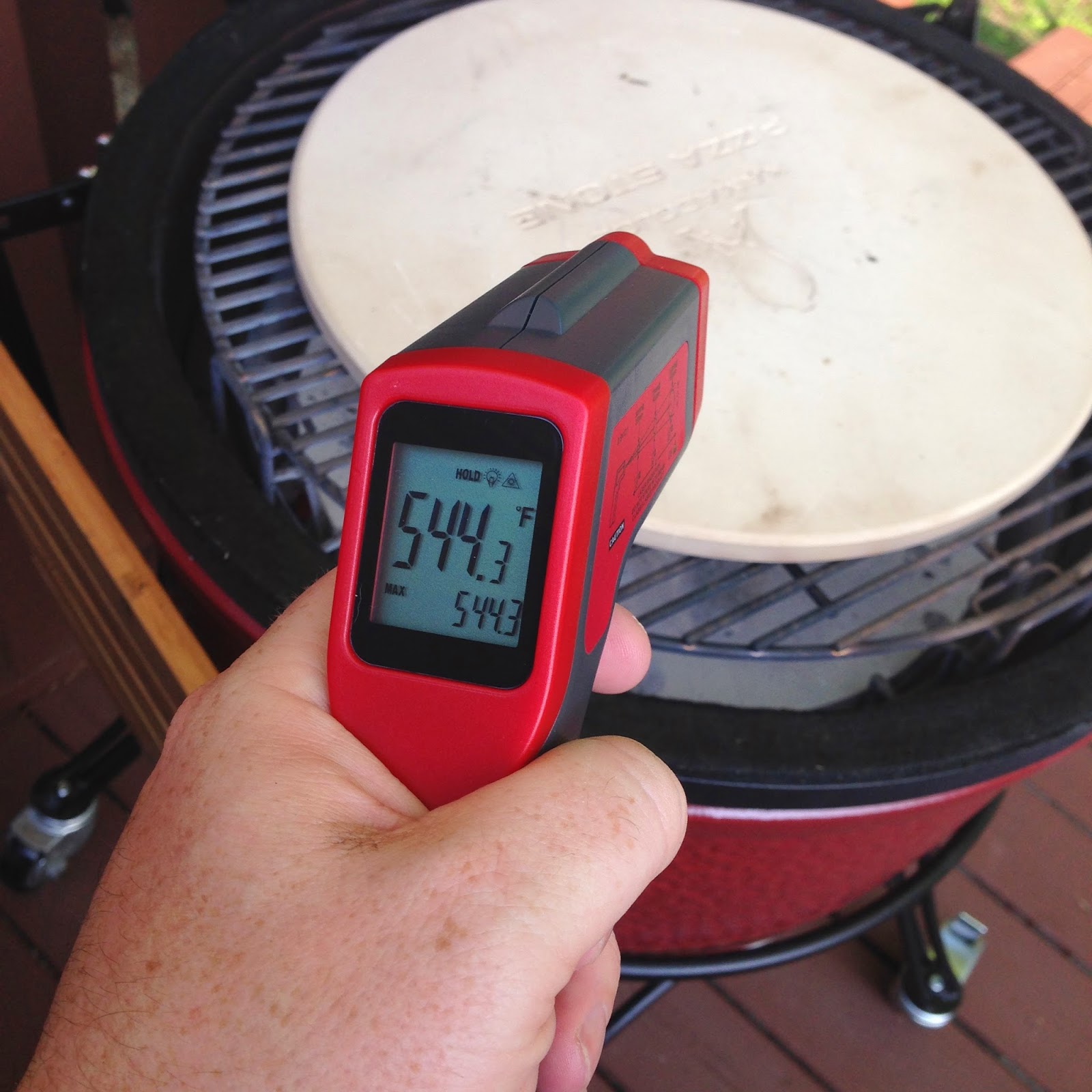 QJunkies BBQ Addiction Kamado Joe In search of the perfect Pizza