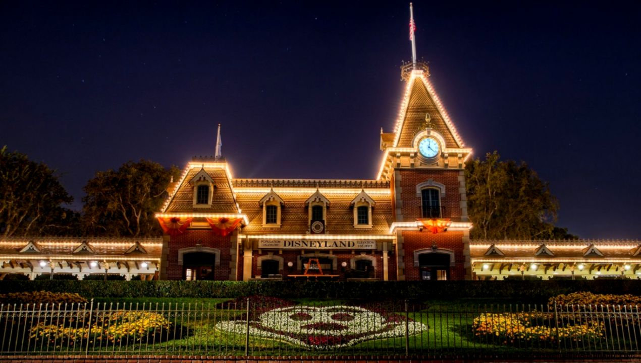 Flowers At Disneyland Train Station – wallpapers is Flowers At Disneyland Train Station – wallpapers is