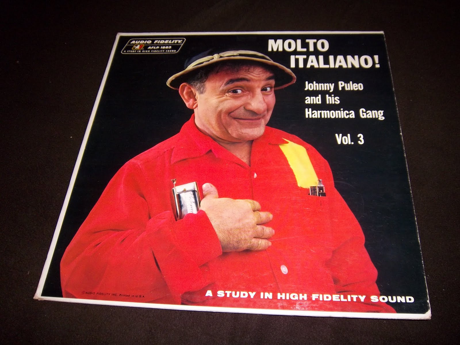 Hear Wax Johnny Puleo and His Harmonica Gang MOLTO ITALIANO!