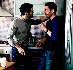 Lito et Hernando ( Sense 8) Lito et Hernando ( Sense 8)