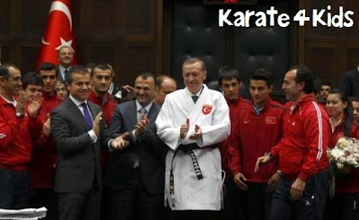 إهتمام رئيس الوزراء التركى بالكاراتيه يحفز اللاعبين ويدفعهم نحو التقدم فى الرياضة