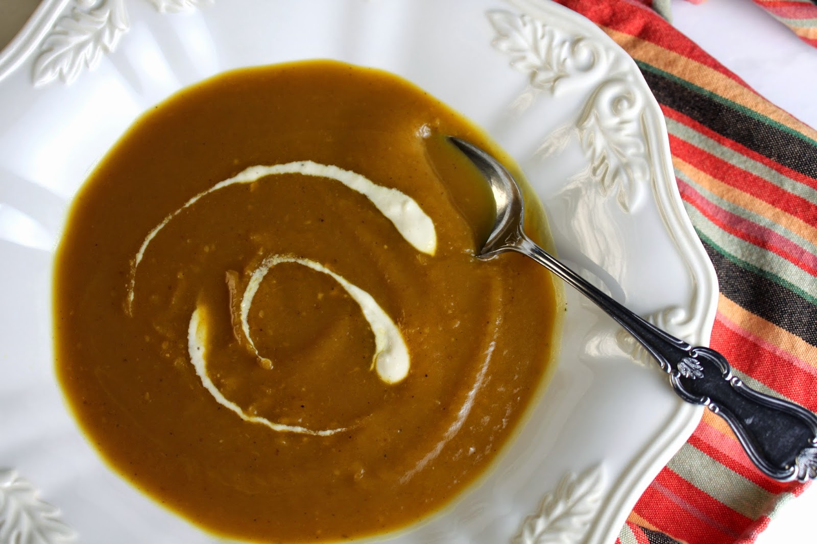 Fat and Happy Blog Five Spices Pumpkin Soup with Orange Pepper Cashew