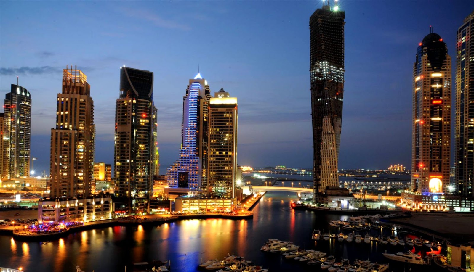Dubai Skyline at Night Dubai Skyline at Night