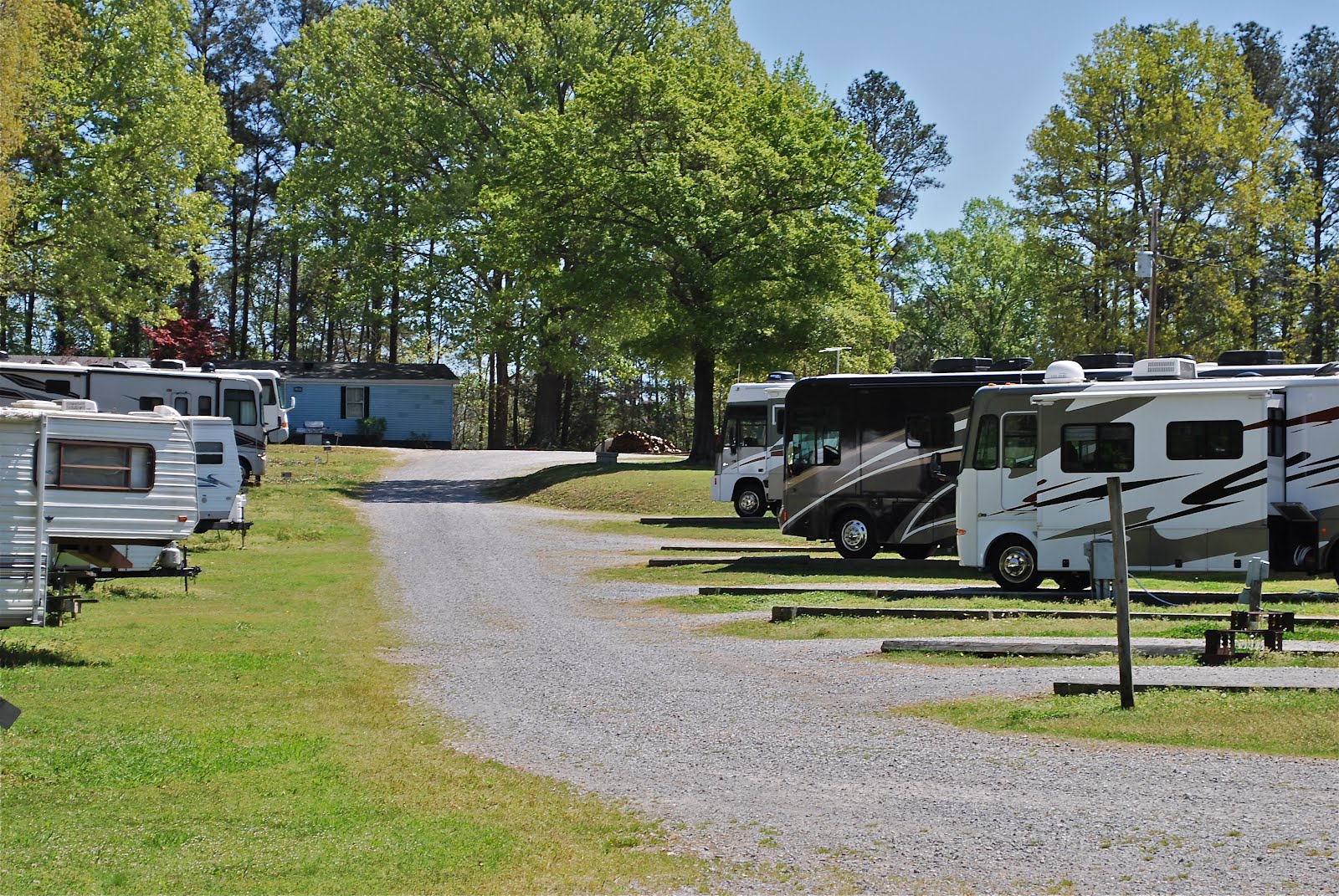 BLUE SKY AHEAD Yogi Bear's Jellystone RV Park, Emporia, VA