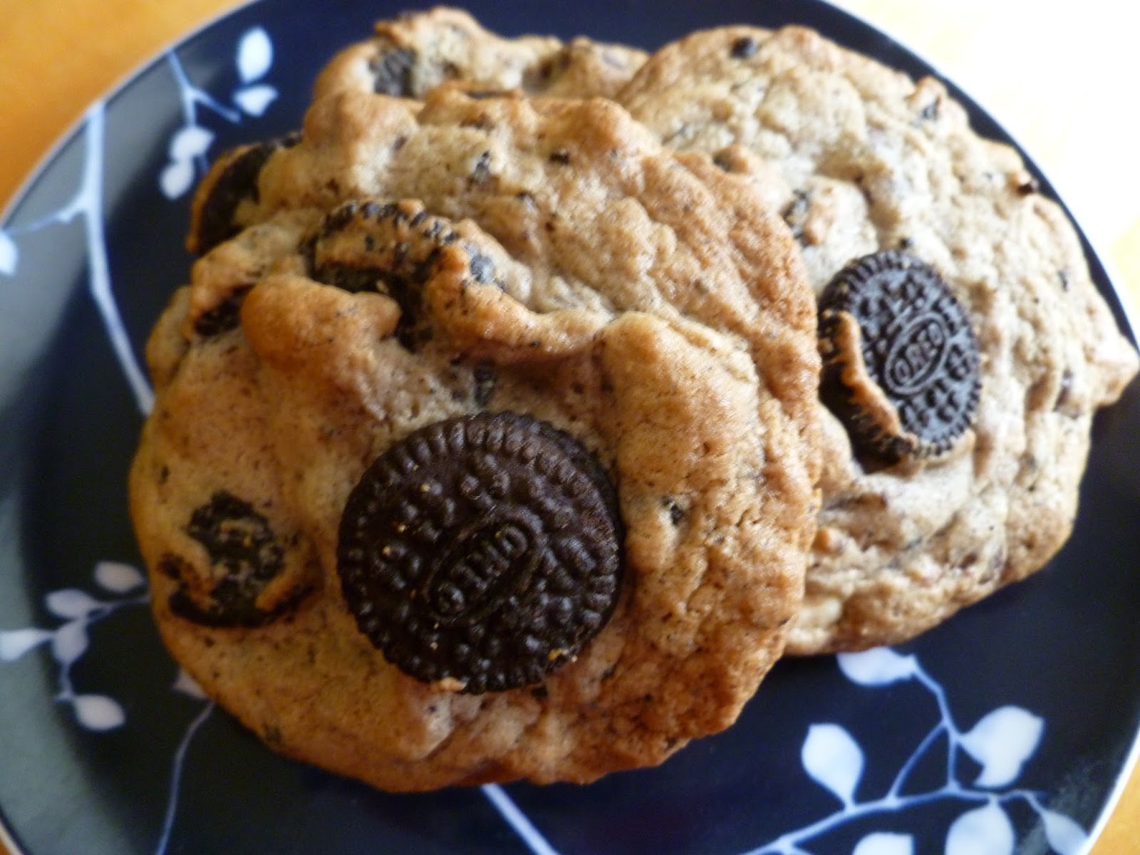 The Pastry Chef's Baking Oreo Cookies and Cream Cookies