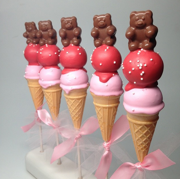 Adorable Ice Cream Cone Cake Pops from Zoe and Pea