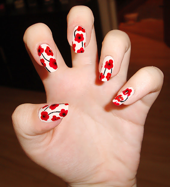deco flowers nail art polished