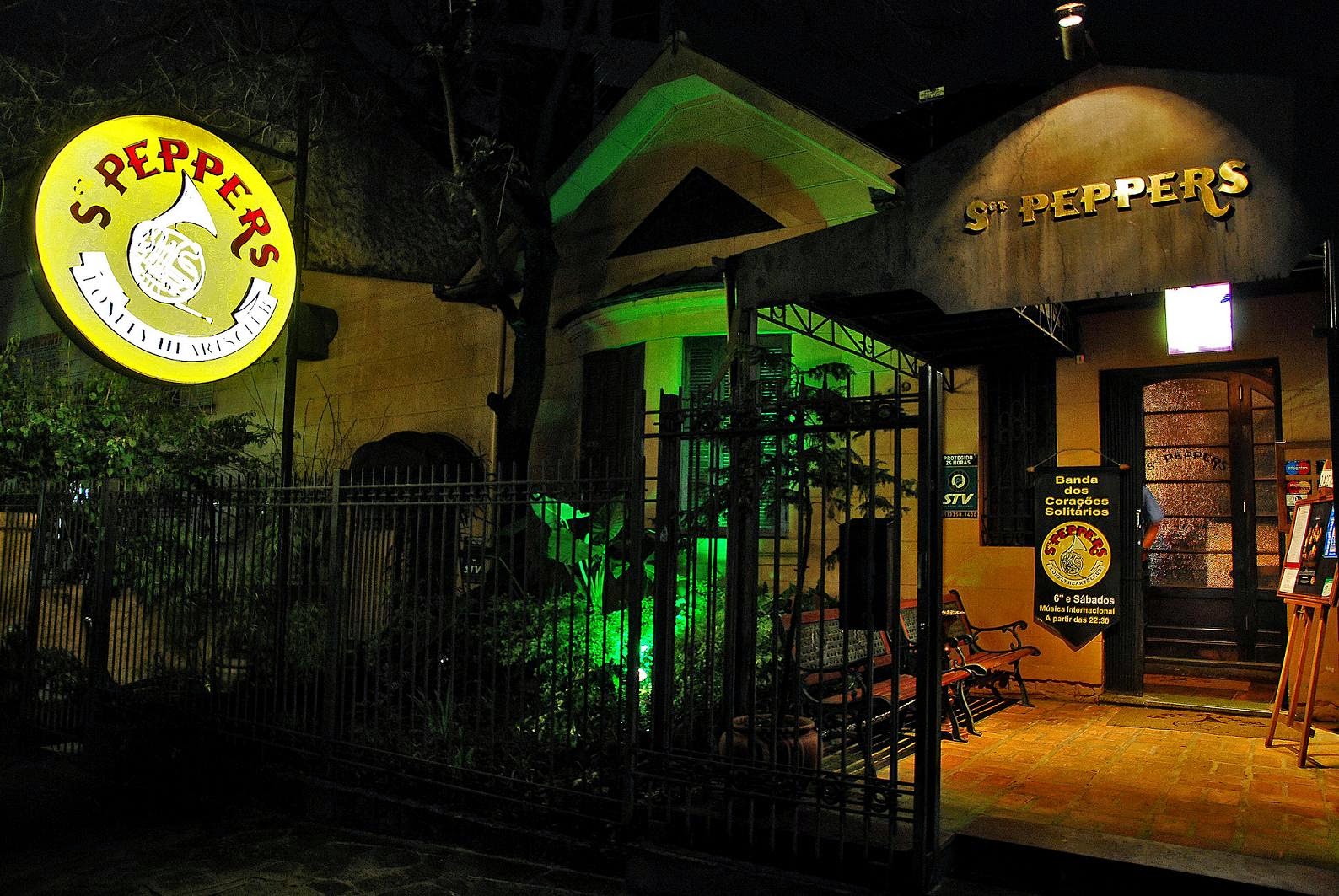 NOSSA CONFRARIA SARGENT PEPPERS PORTO ALEGRE, 15/10/2014.