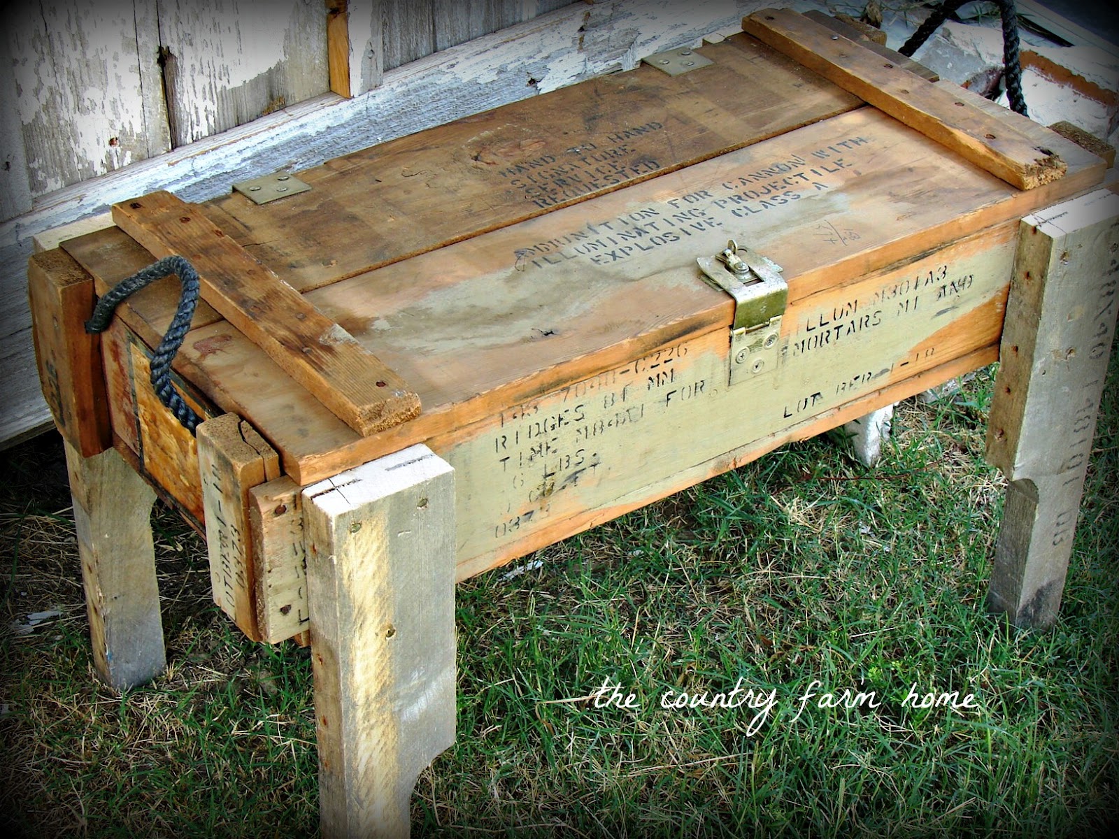 THE COUNTRY FARM HOME RePurposing A Rustic TableBench Tutorial
