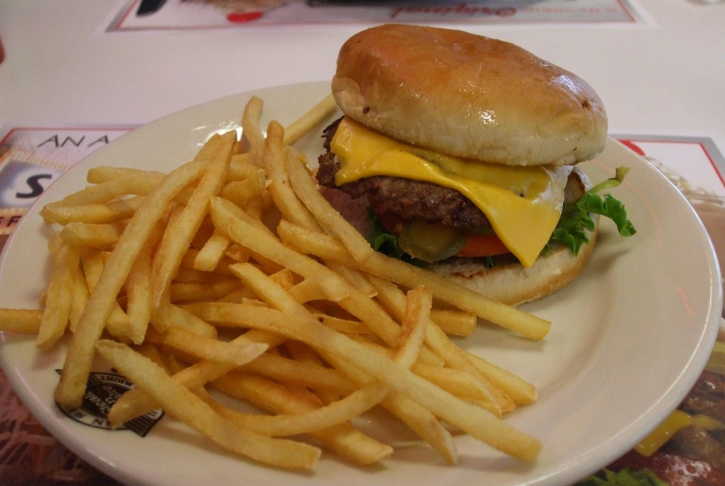 We went to Steak 'N Shake for the third time a couple days ago,