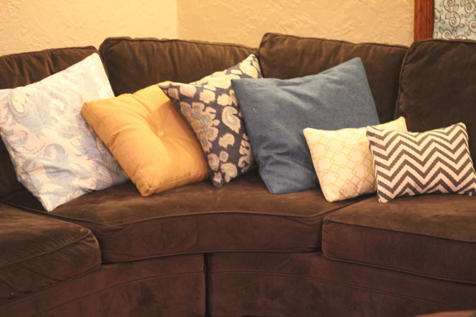 Women on a Mission Mom Edition COUCH THROW PILLOW UPGRADE!