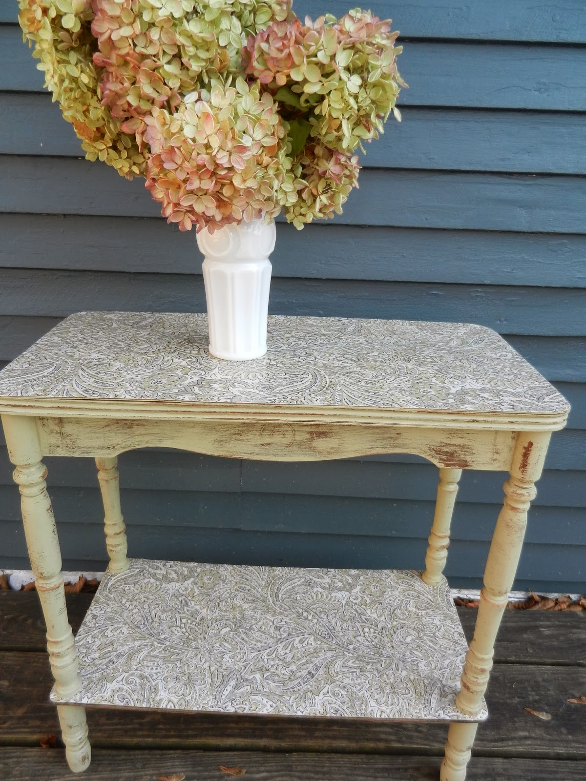 Romantic Paisley Side Table
