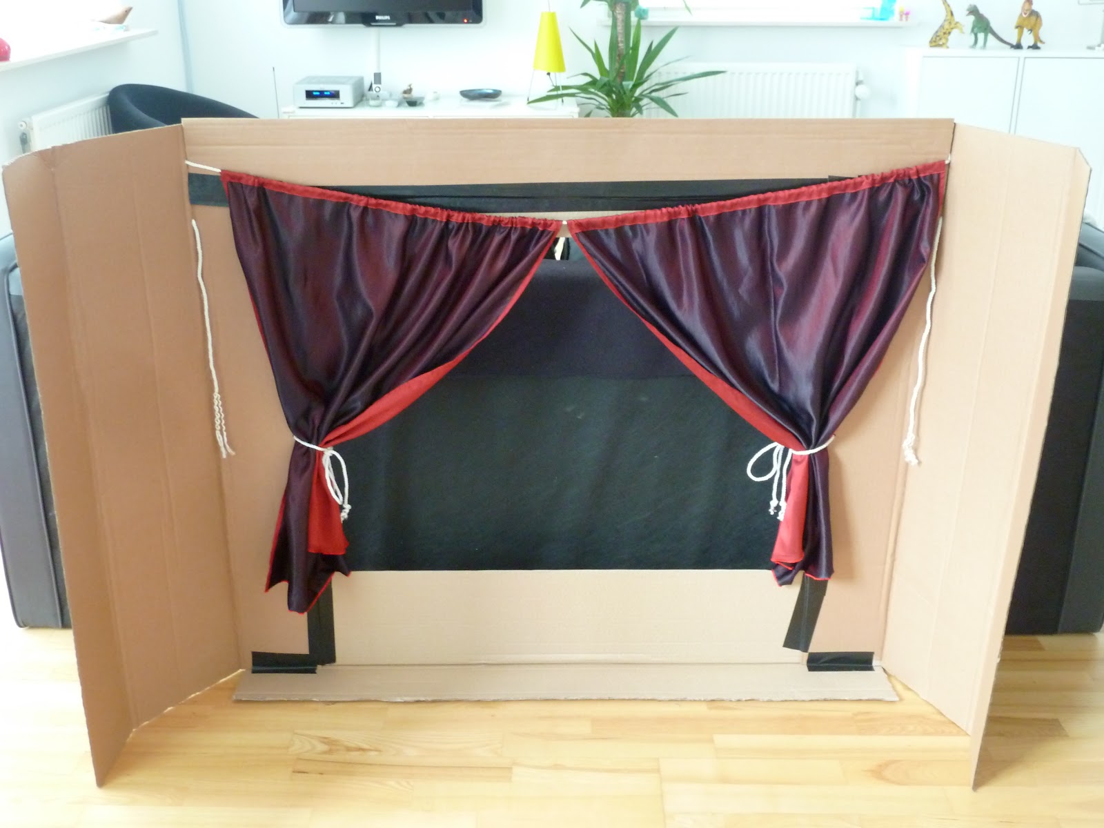 Family FECS DIY Floor or TableTop Children's Puppet Theatre with