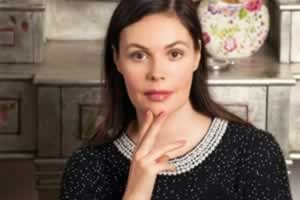 Екатерина Андреева уже 15 лет не ест мяса: секреты звездной диеты