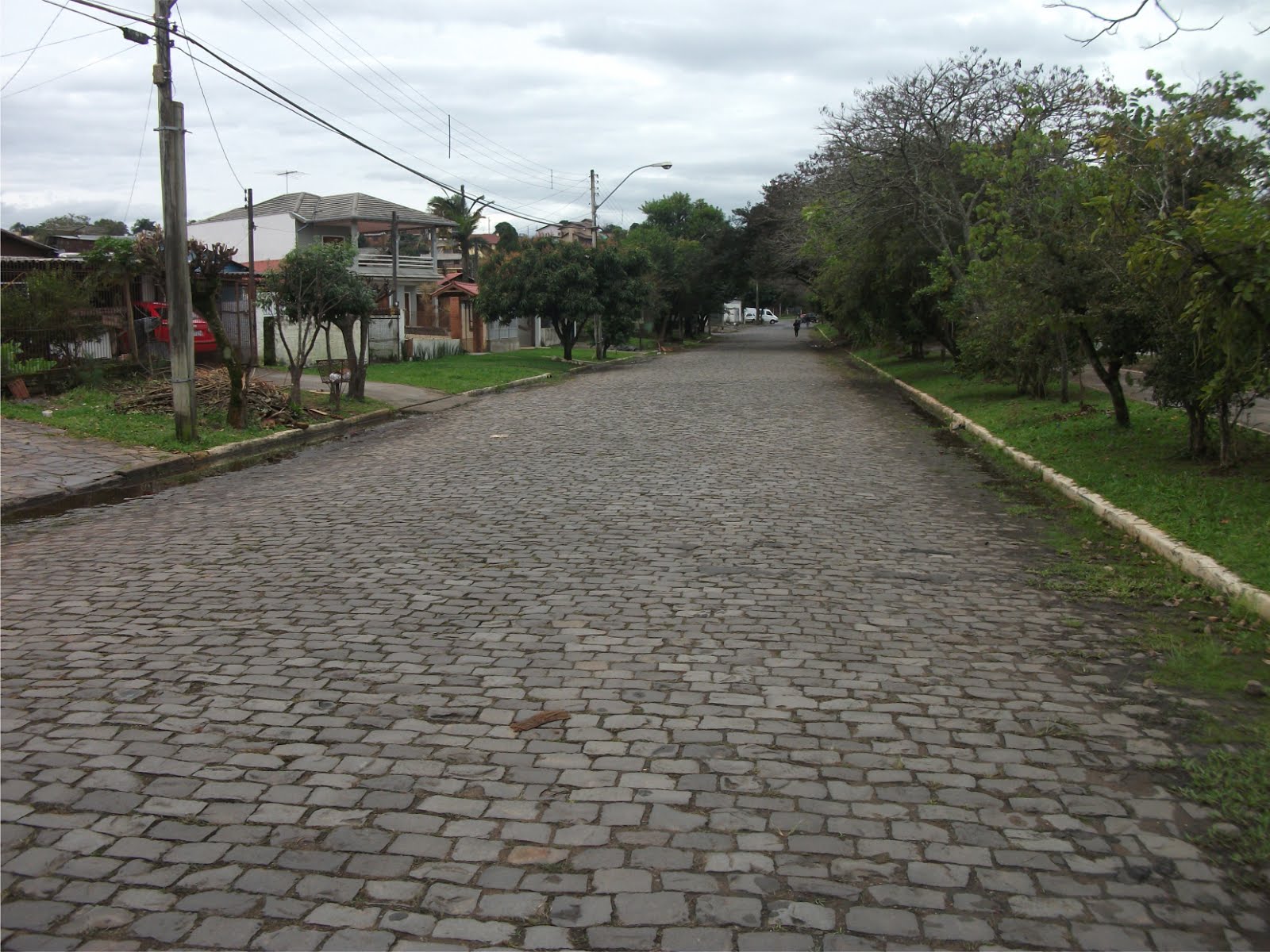 SOCIALISTA PEDE OBRA NA COHAB SUL