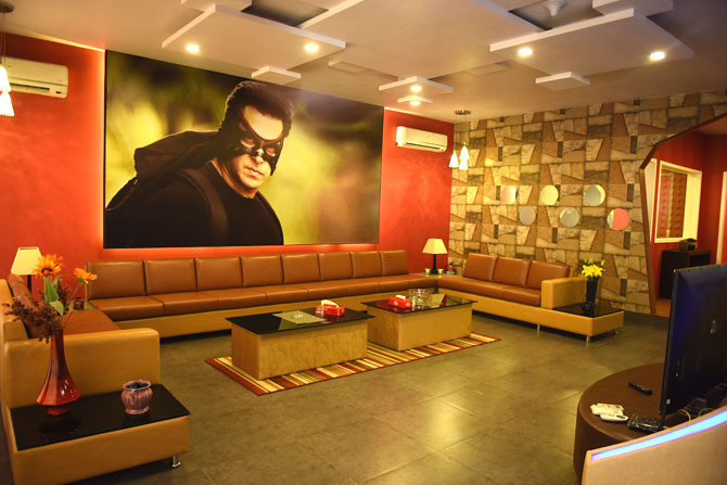 Amitabh Bachchan House Image. Excellent Aishwarya Rai Bachchan House ... Amitabh Bachchan House Image. Excellent Aishwarya Rai Bachchan House ...