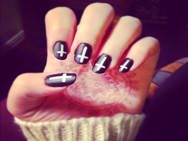 most beautiful black and white nail art designs