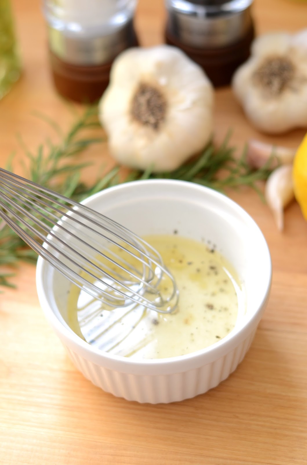 IRON & TWINE Rosemary Garlic Dipping Oil