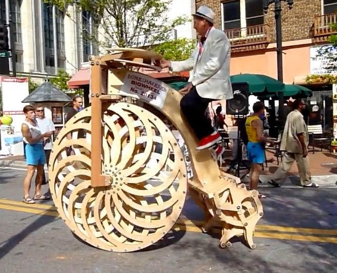 Boneshaker Big Wheel ~ A Penny Farthing with Legs