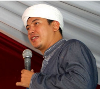 Uje Jatuh Dua Kali Sebelum Kecelakaan uje
