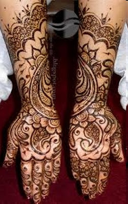 تشكيله جميله وناعمه جدا من حنه الهنديه للعرائس 2014 Indian+Bridal+Mehndi+Designs+For+Hands+11