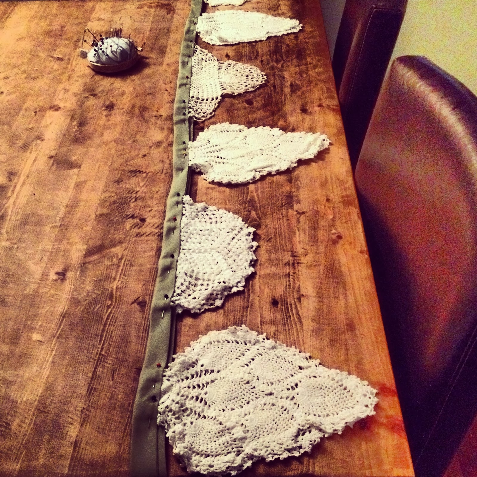 how to make bunting how to make doily bunting