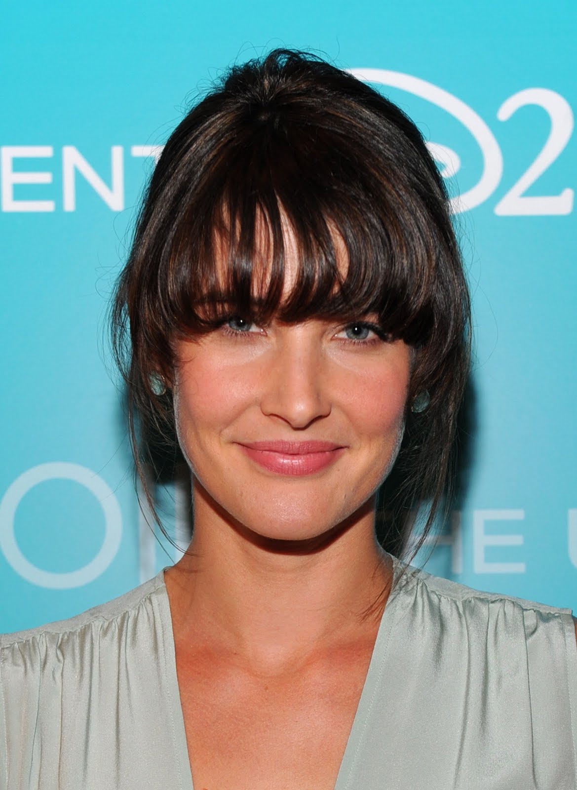 http://3.bp.blogspot.com/-ZBF0IrDXUHU/TlEudkxPF7I/AAAAAAAAGp8/EObmulQt-cg/s1600/CobieSmulders_DisneysD23Expo2_02.jpg